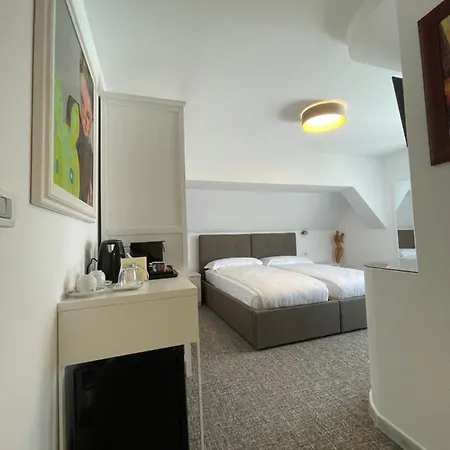 Bed and breakfast Quattro Ducati Kirchheim unter Teck