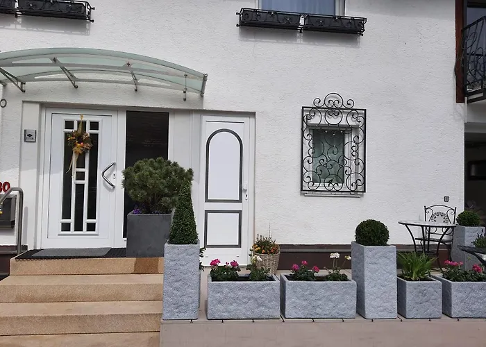 住宿加早餐酒店 Quattro Ducati 特克下的基希海姆