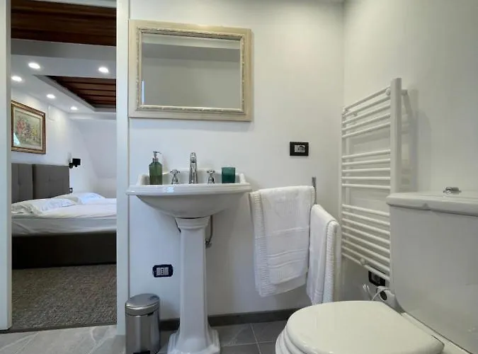 Quattro Ducati 住宿加早餐酒店 特克下的基希海姆